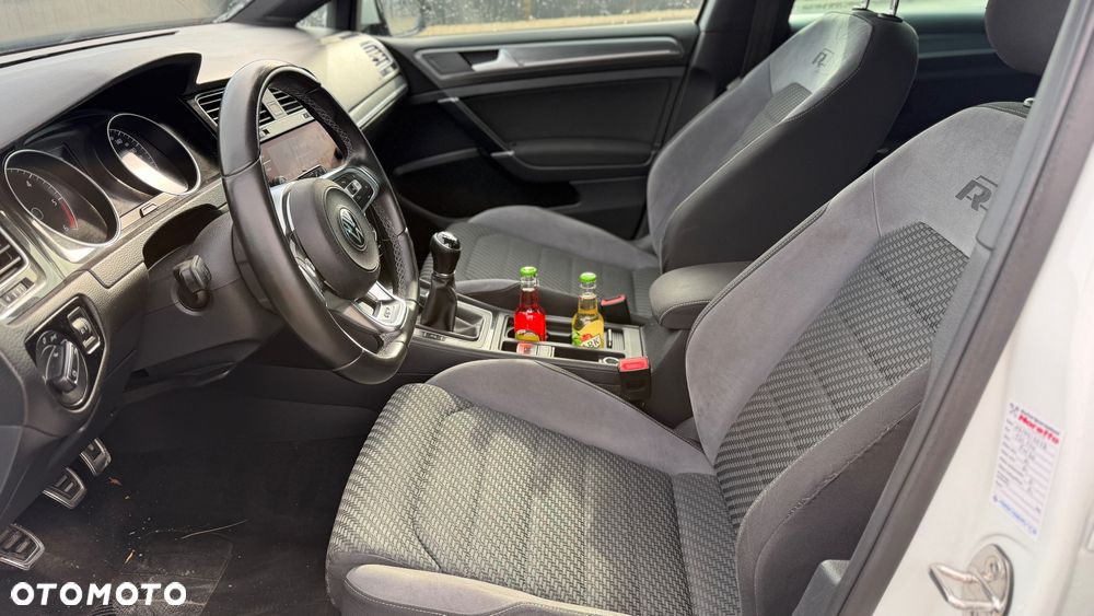 Volkswagen Golf 1.6 TDI BMT Trendline - 22