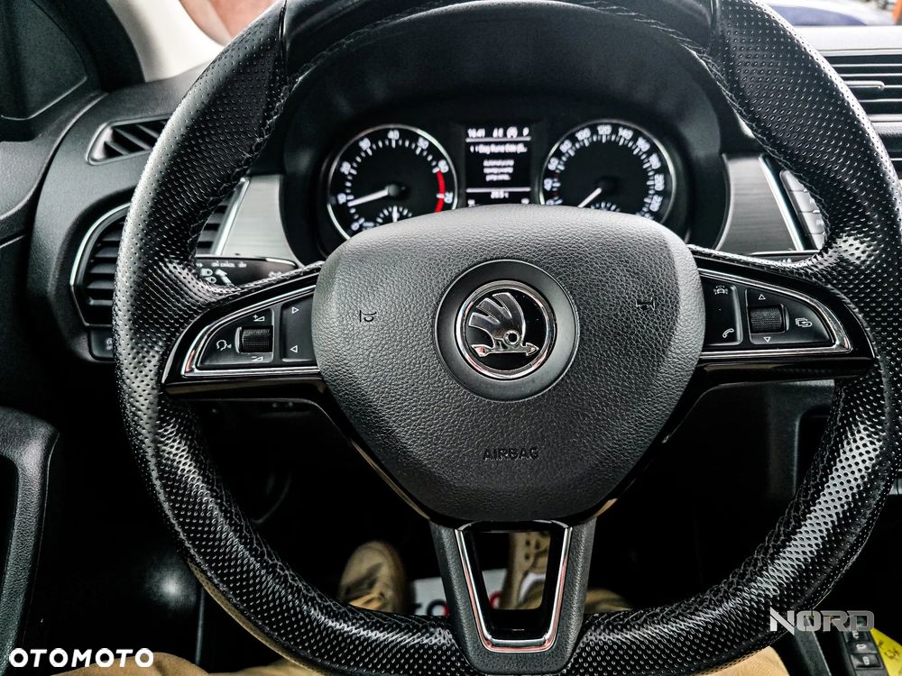 Skoda Fabia 1.2 TSI DSG Style - 11