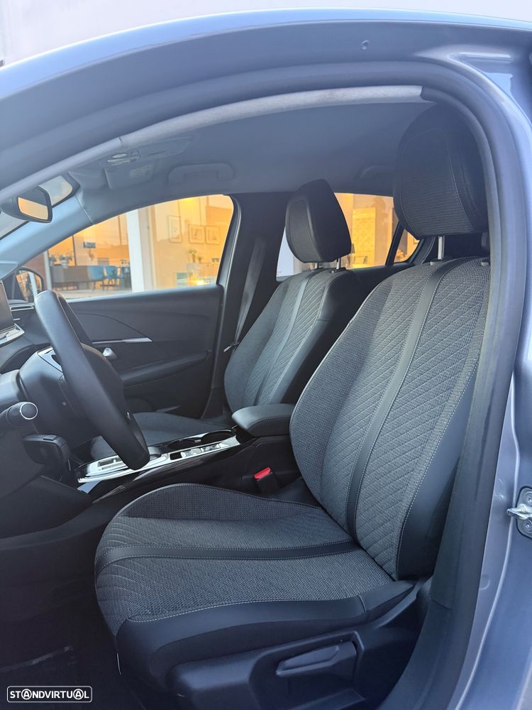 Peugeot e-208 51 kWh Allure - 24