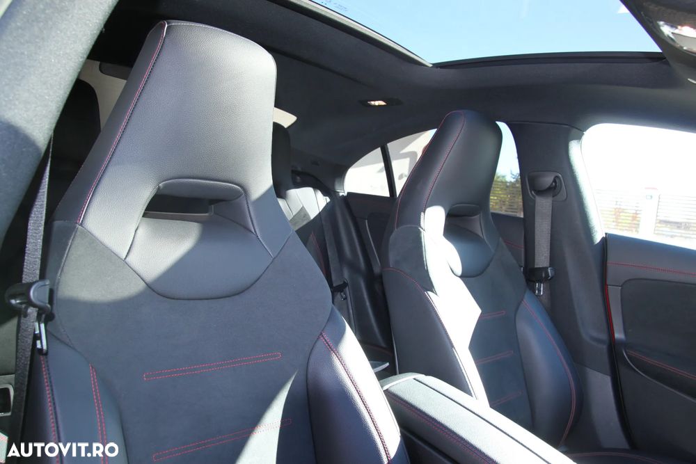 Mercedes-Benz CLA 250 Coupe - 12