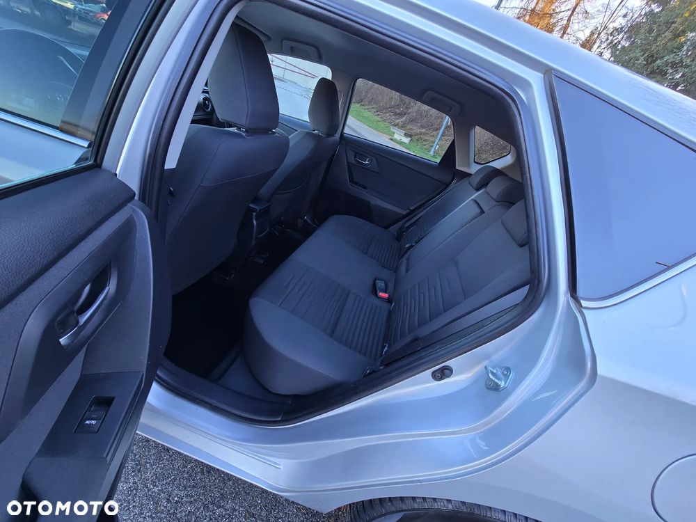 Toyota Auris 1.2 Turbo Multidrive S Executive - 10