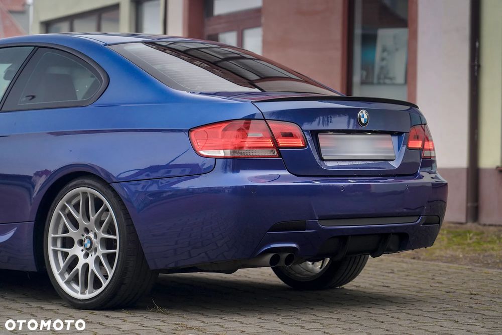 BMW Seria 3 325i - 11