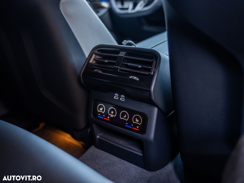 BMW M5 xDrive AT PHEV - 28