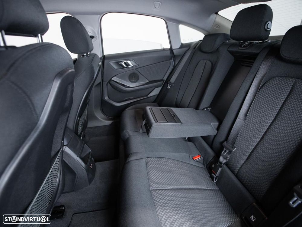 BMW 216 Gran Coupé d Advantage - 10