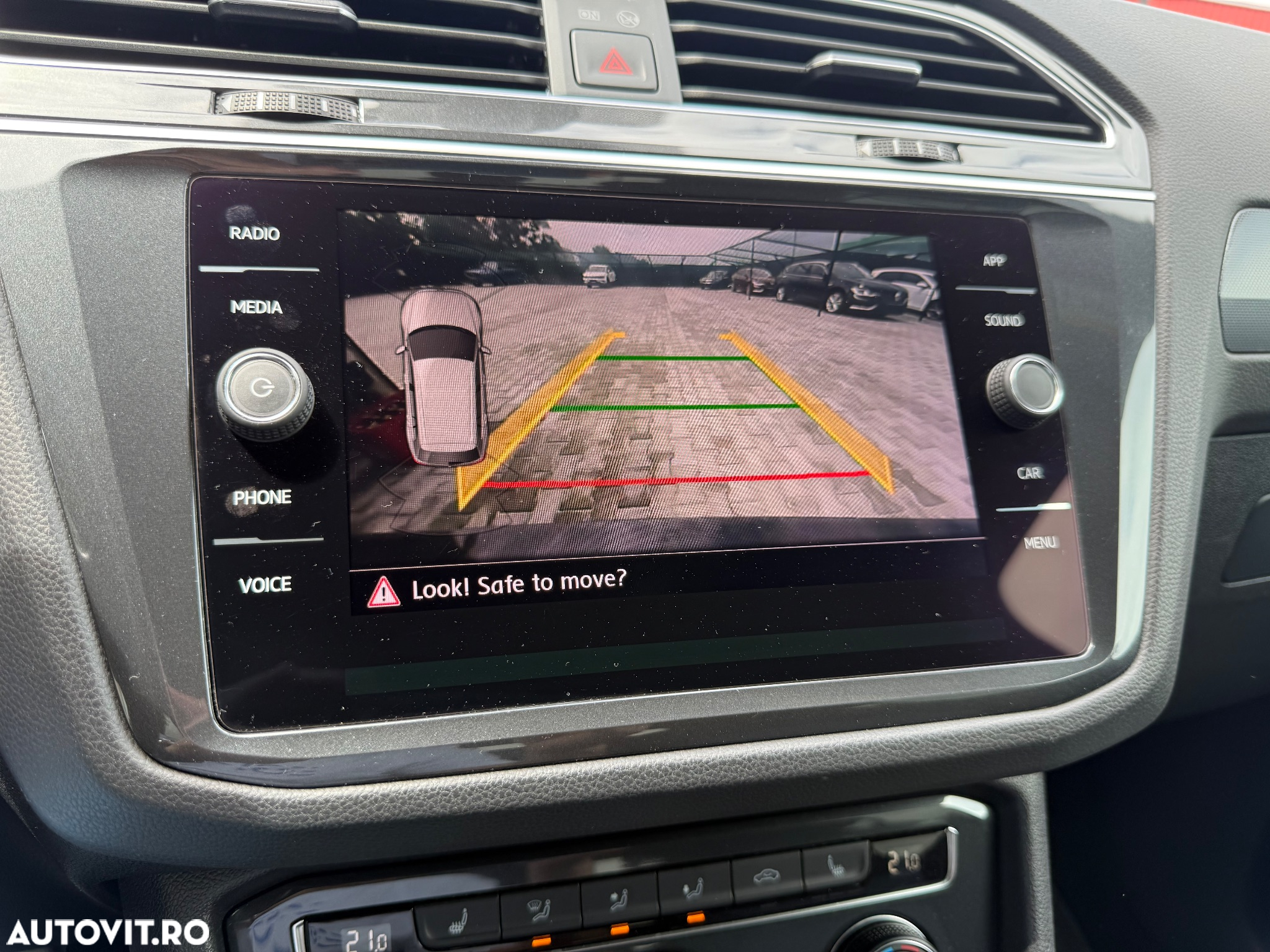 Volkswagen Tiguan 2.0 TDI DSG 4Mot Highline - 39