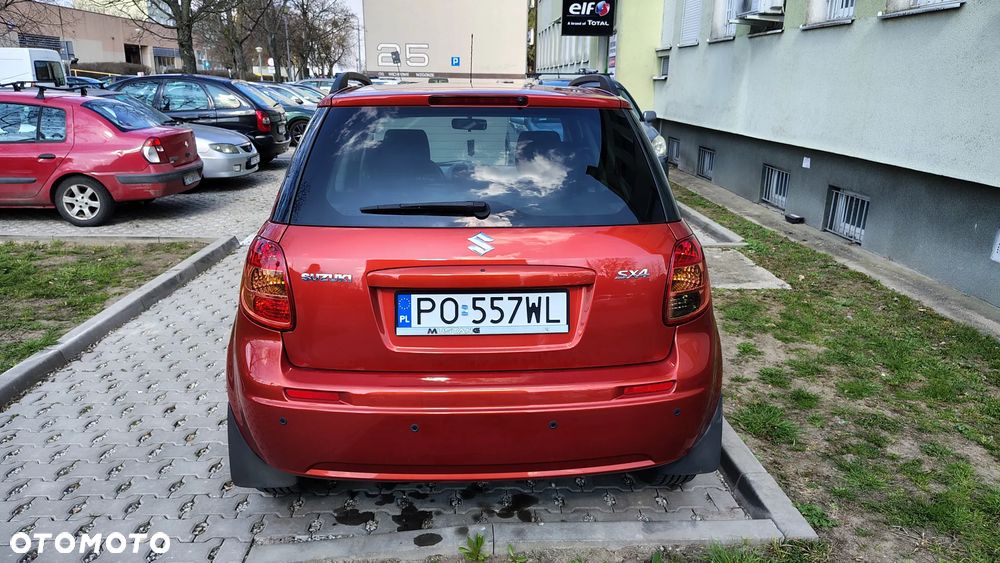 Suzuki SX4 1.6 Premium - 9