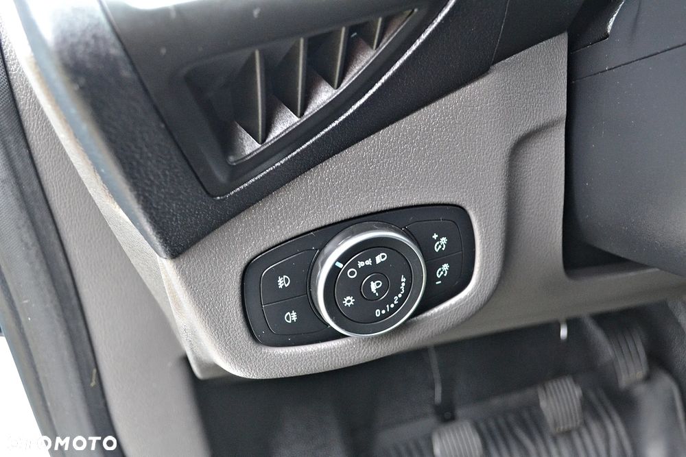 Ford Transit Connect - 24