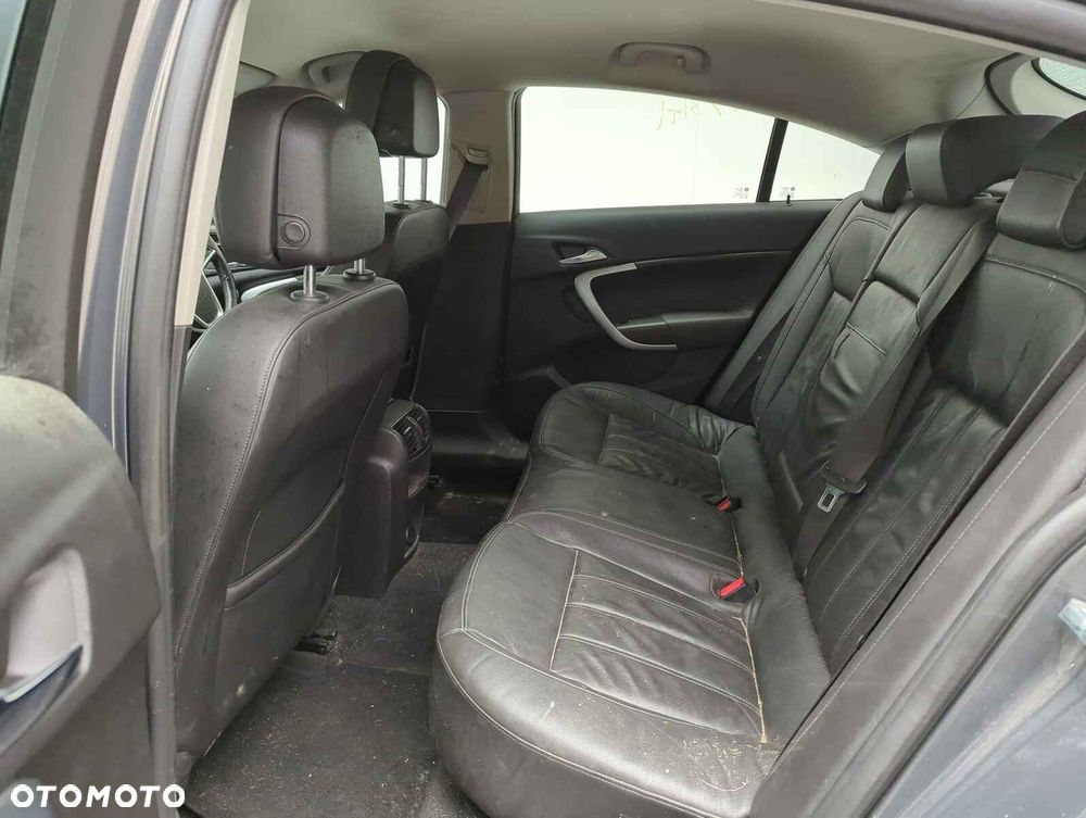 Opel Insignia 2.0 CDTI Design Edition - 8