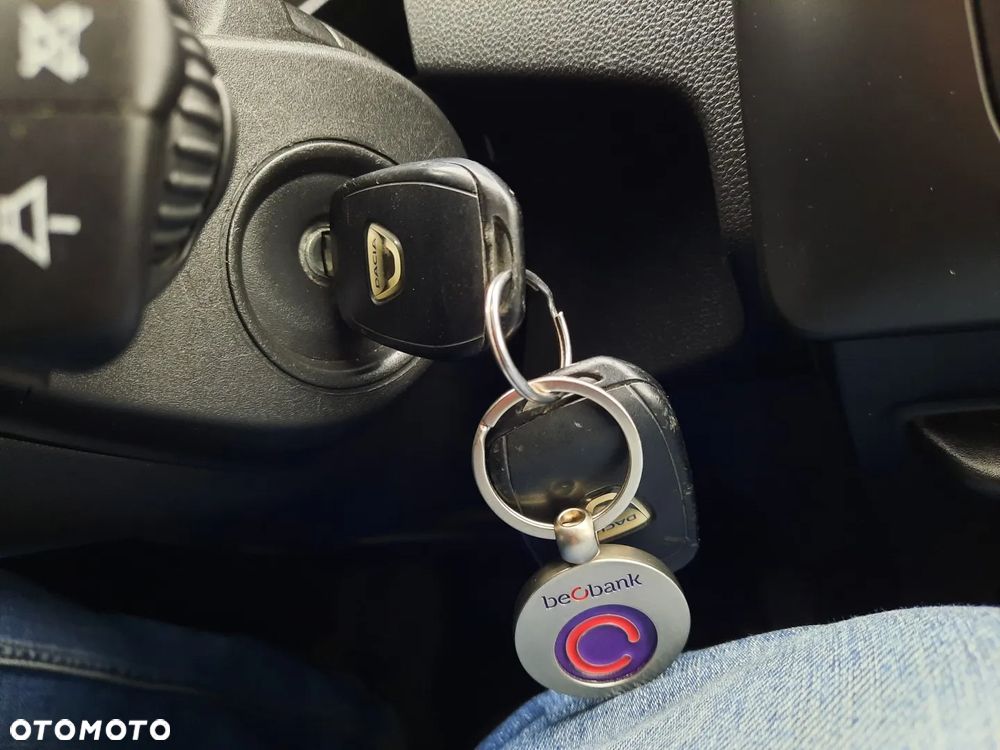 Dacia Duster SCe 115 2WD Essential - 31