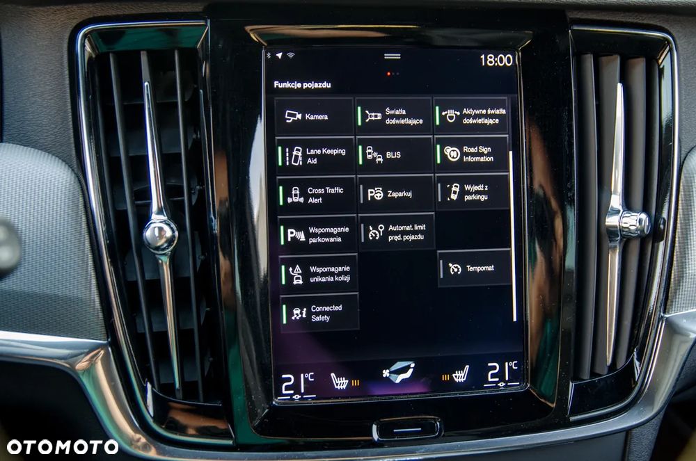 Volvo V90 D4 Geartronic R Design - 22