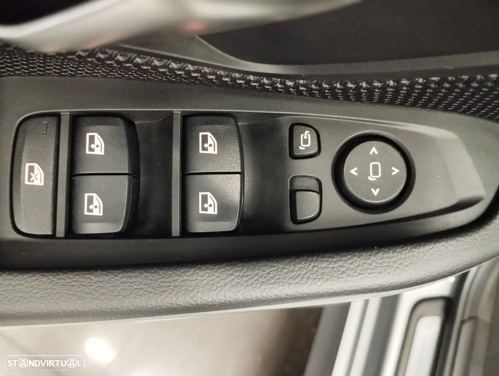 BMW 320 e Auto - 21