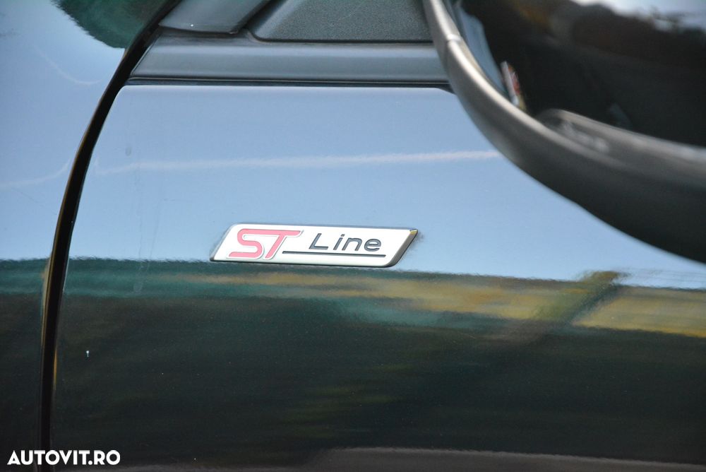 Ford Kuga ver-2-5-duratec-fhev-st--line - 22