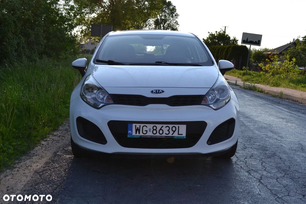 Kia Rio 1.2 Business Line - 2