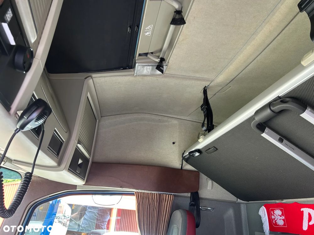 Volvo FH 500 AUTOMAT / HALOGENY ORUROWANIE / FULL SPOJLERY / LED / EURO 6 / TACHOGRAF NOWEJ GENERACJI / PRZÓD NOWE OPONY DUNLOP / 2015 ROK !! - 31