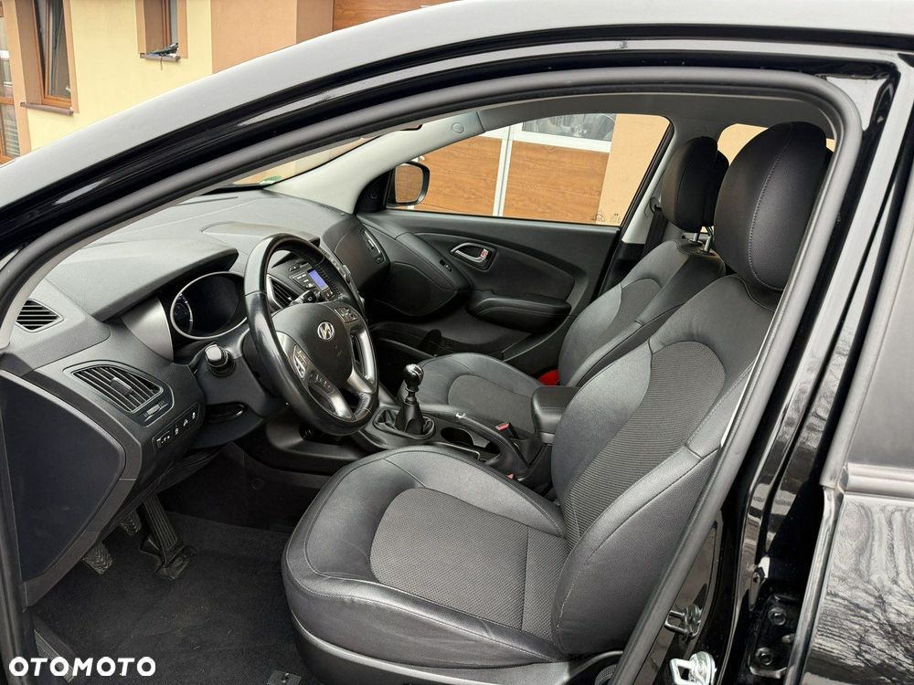 Hyundai ix35 1.6 2WD blue Style - 20