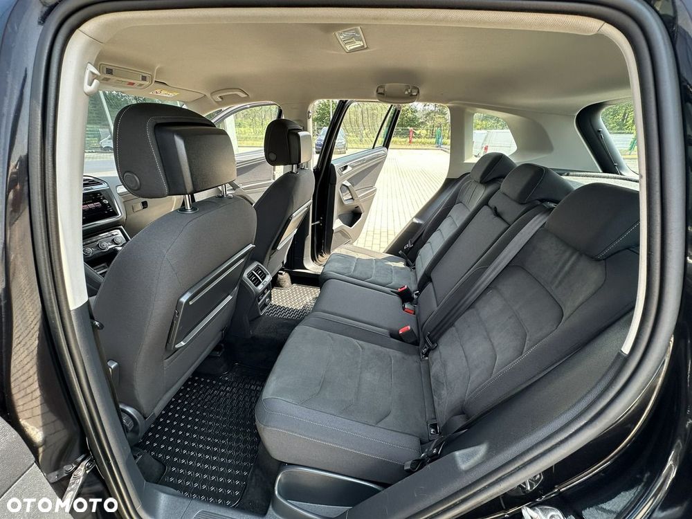 Volkswagen Tiguan 2.0 TDI SCR 4MOTION DSG Highline - 11