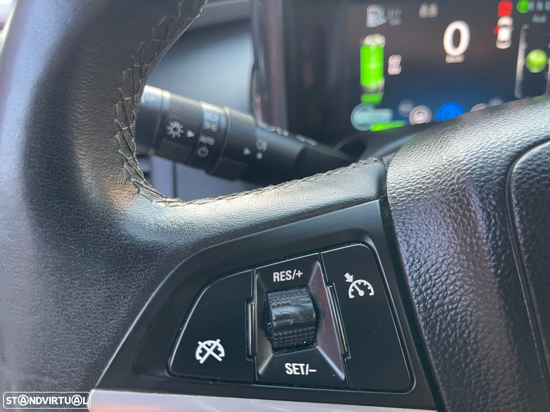 Opel Ampera-e - 24