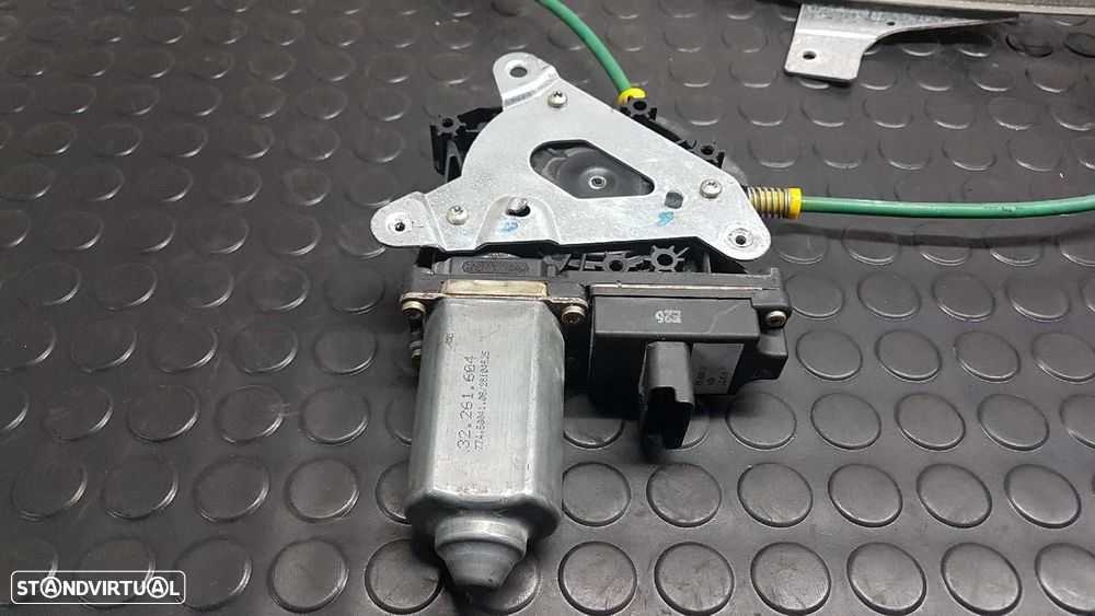 ELEVADOR FRENTE DIREITO FIAT ULYSSE (179) 2.2 JTD DYNAMIC - 4