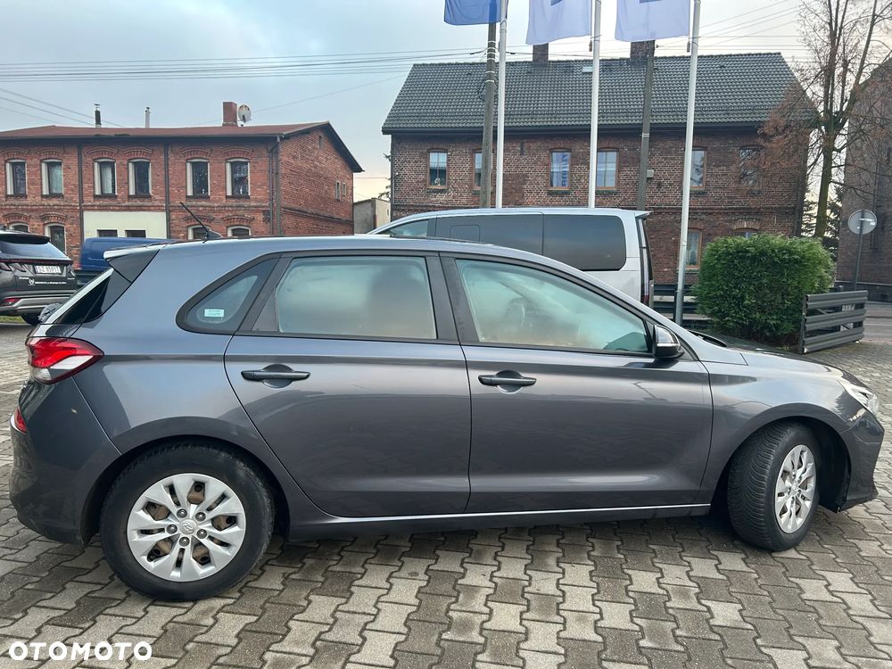 Hyundai i30 1.4 Classic + - 7