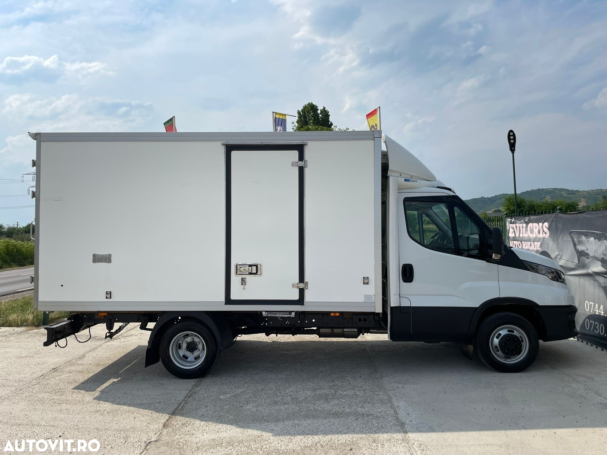 Iveco Daily 3.0 D FRIGORIFIC 2 COMP - 12