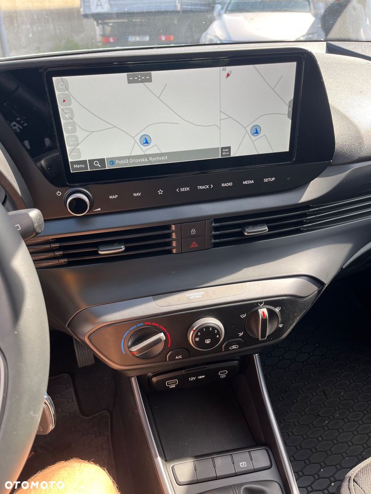 Hyundai Bayon 1.2 MPI Smart - 12