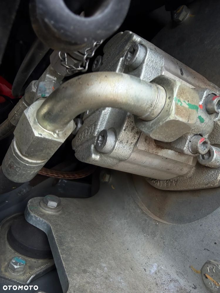 Wacker Neuson ET16 Minikoparka Koparka 2 tony. 793mtg JAK NOWA 2018 rok z Gospodarstwa Norweskiego 793 mtg. IGŁA! Rozsuwane hydraulicznie gąsienice. Dodatkowe sekcje Hydrauliczne. Silnik Yanmar 3 cyl. Aktualna DEKRA BMWT. Po serwisach! Ani deka luzów i wycieków. OKAZJA TANIO. Zadbana maszyna. 2 łyżki. Nie różni się od nówki sztuki z salonu!! Wielka Okazja. Fabryczny lakier na podzespołach! - 34