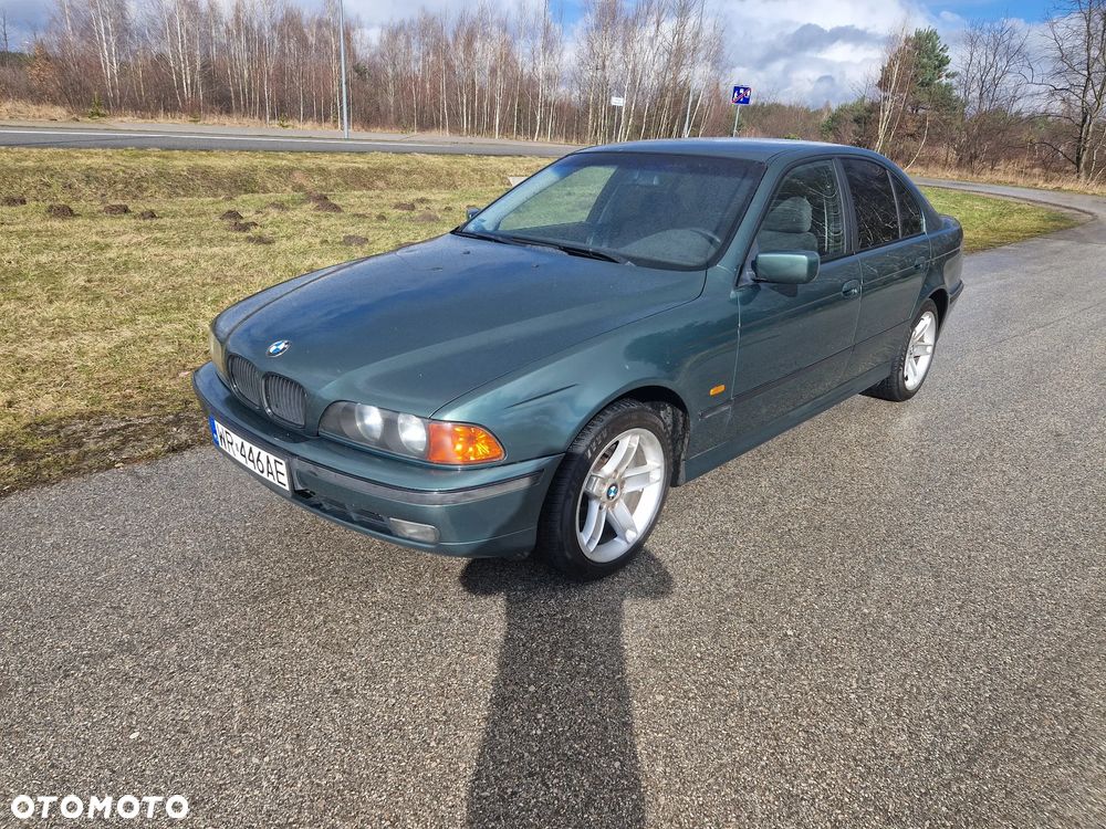 BMW Seria 5 523i - 5