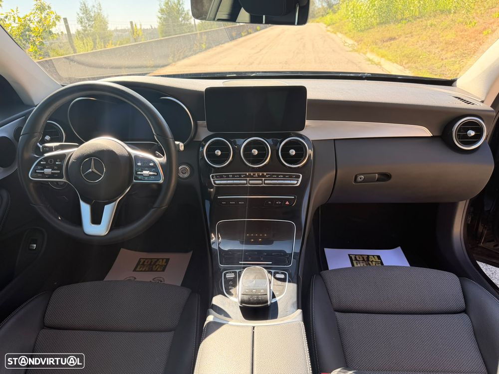 Mercedes-Benz C 220 d — fotografia 10