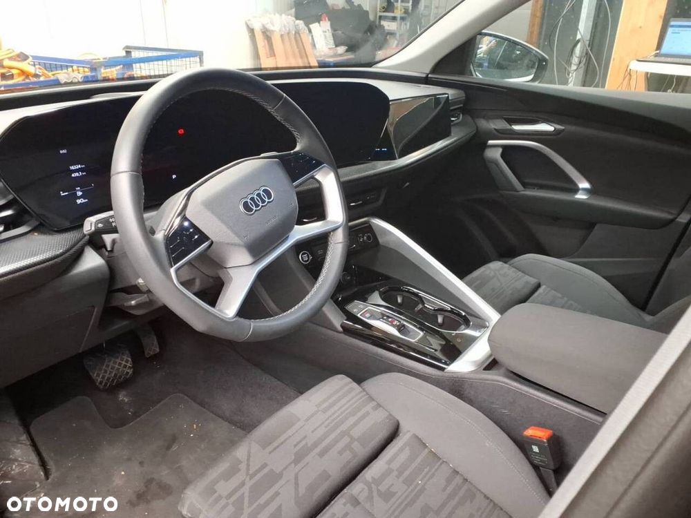 Audi Q5 Sportback - 3