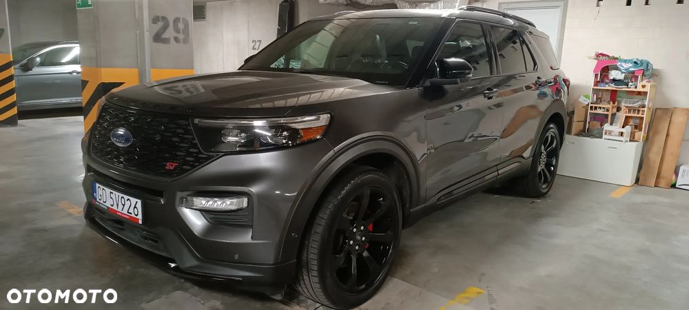 Ford Explorer - 13