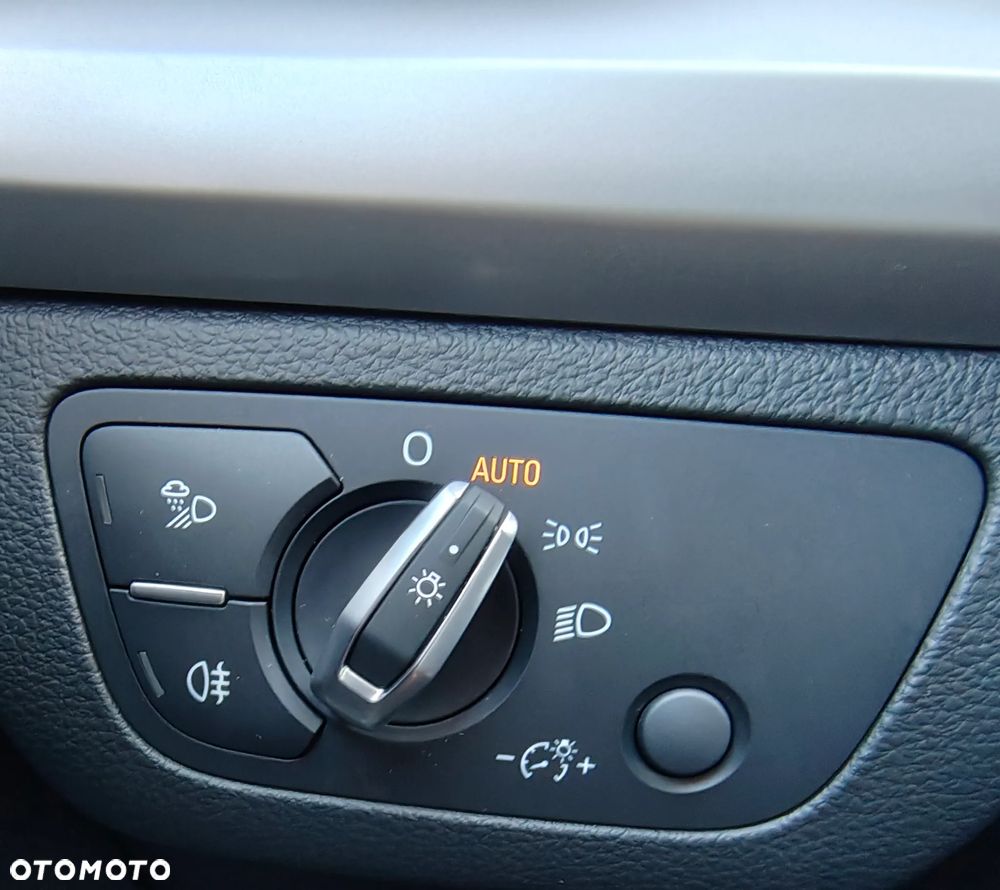 Audi Q5 35 TDI Quattro S tronic - 34