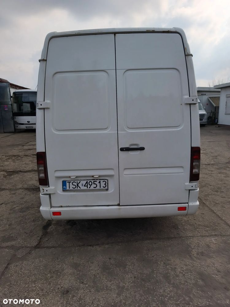Mercedes-Benz SPRINTER - 5