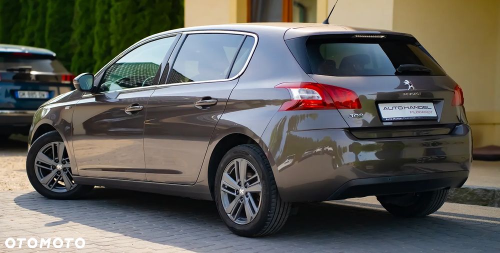 Peugeot 308 PureTech 110 Stop & Start Style - 23