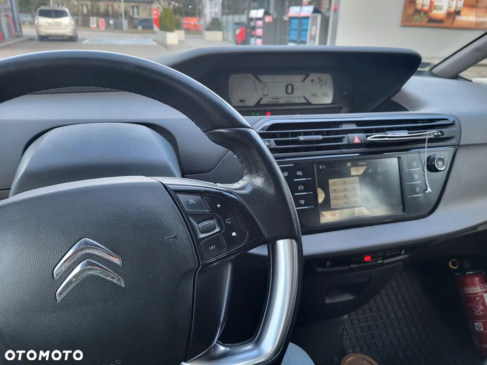 Citroën C4 Picasso - 8