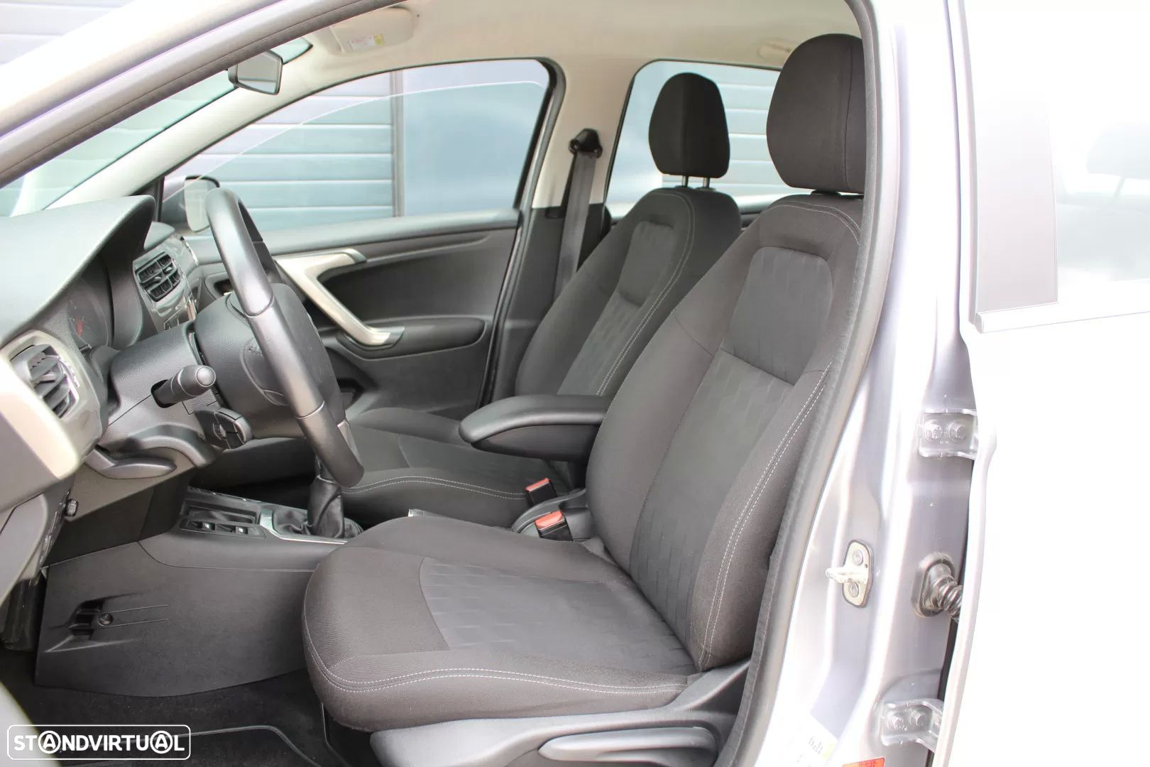 Citroën C-Elysée 1.2 PureTech Shine - 11