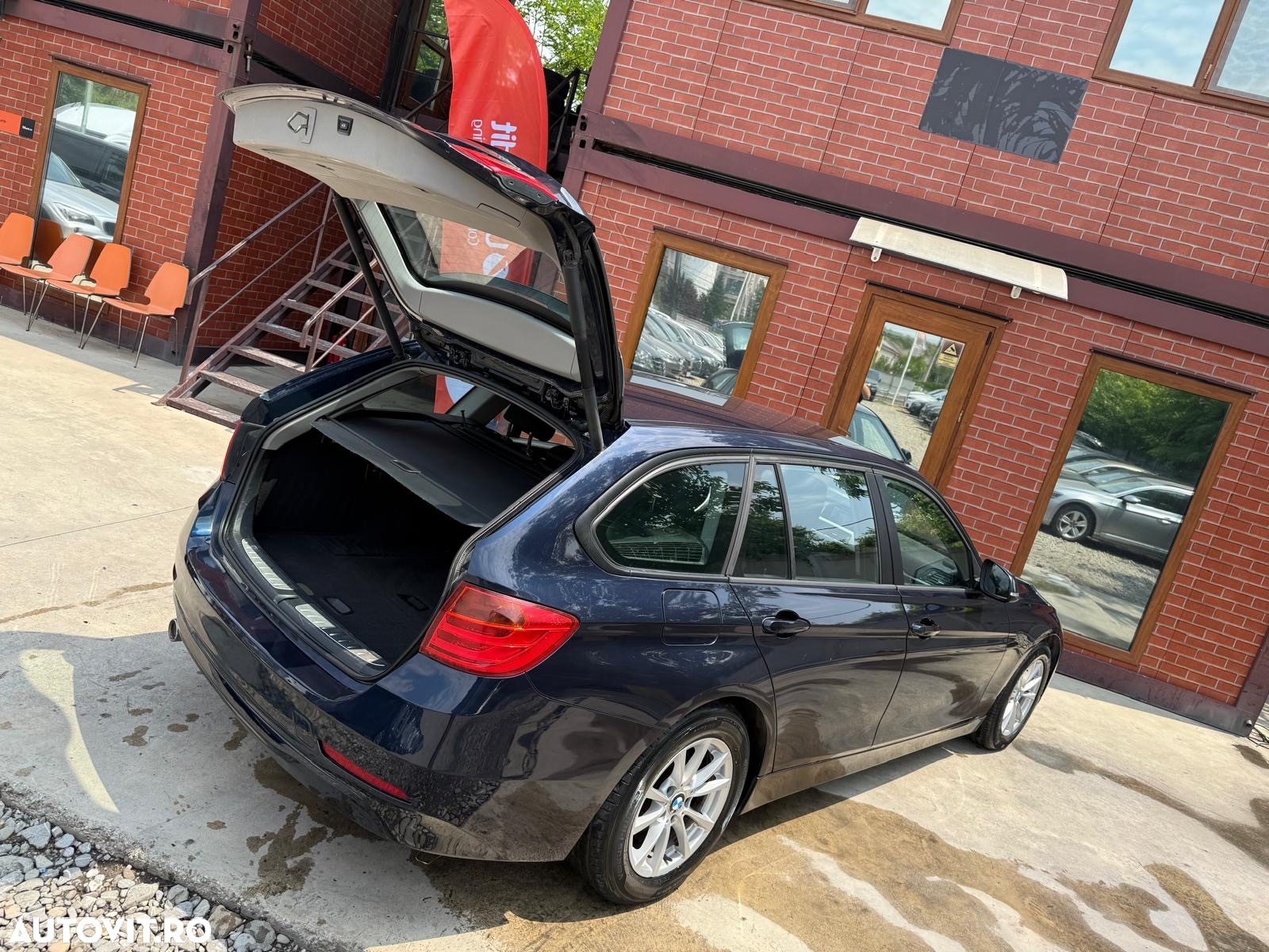 BMW Seria 3 - 22