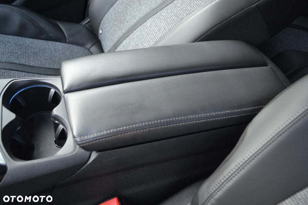 Peugeot 3008 - 21
