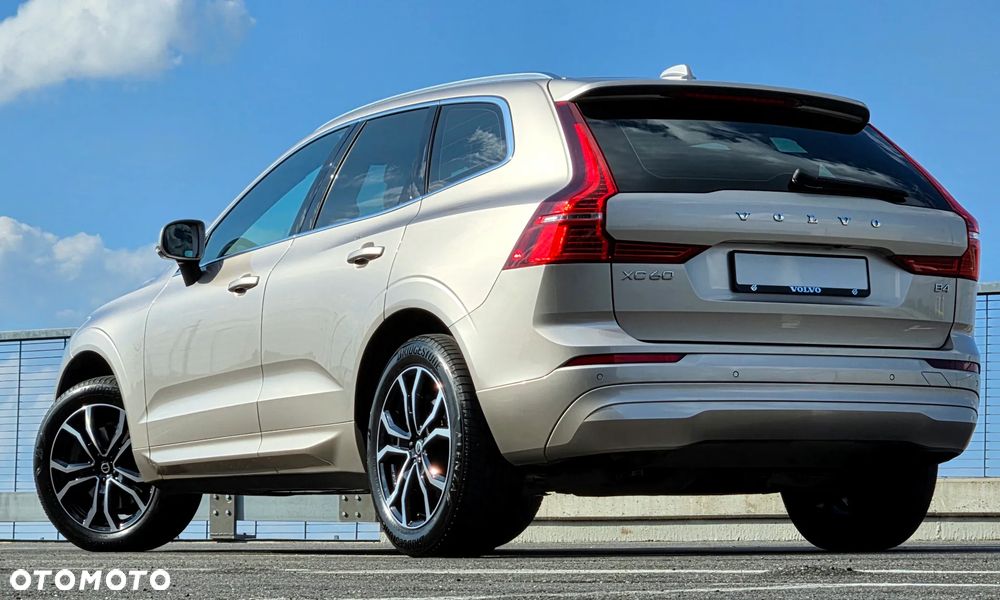 Volvo XC 60 B4 D Plus Bright - 7