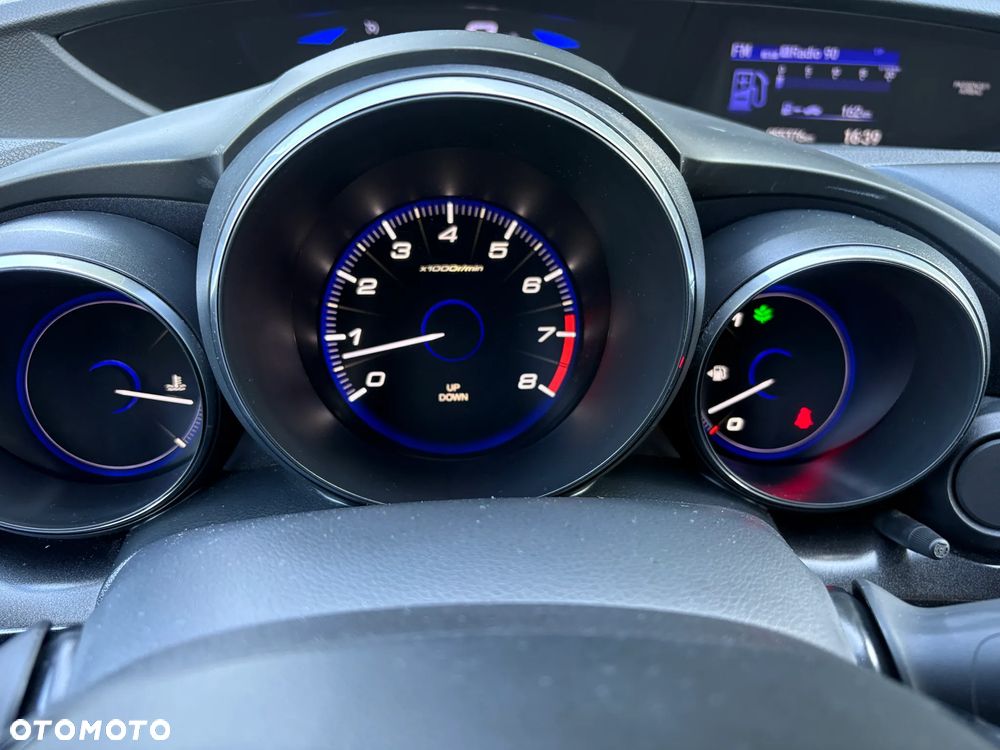 Honda Civic 1.8 Elegance (Honda Connect+) - 8