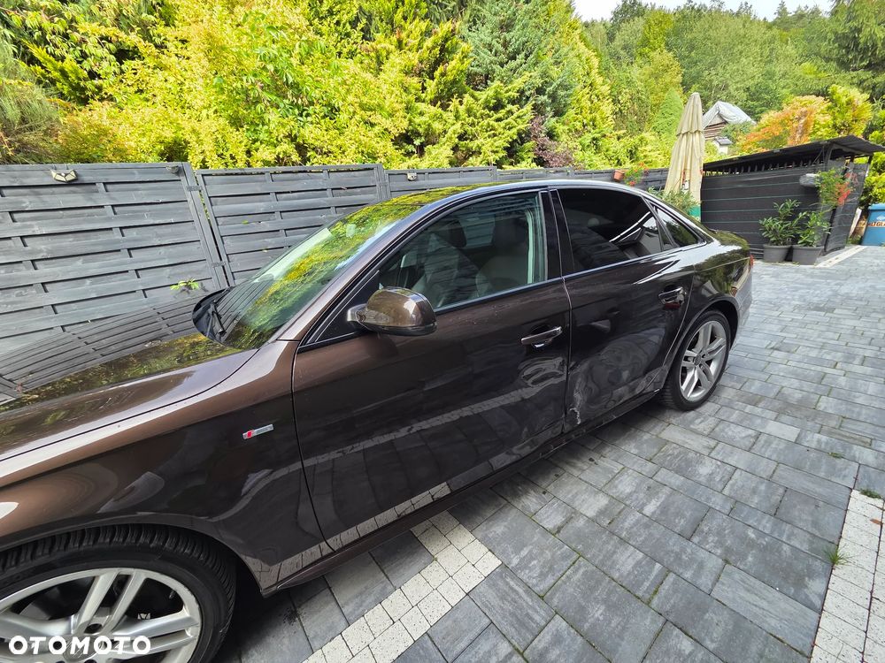 Audi A4 Limousine - 8