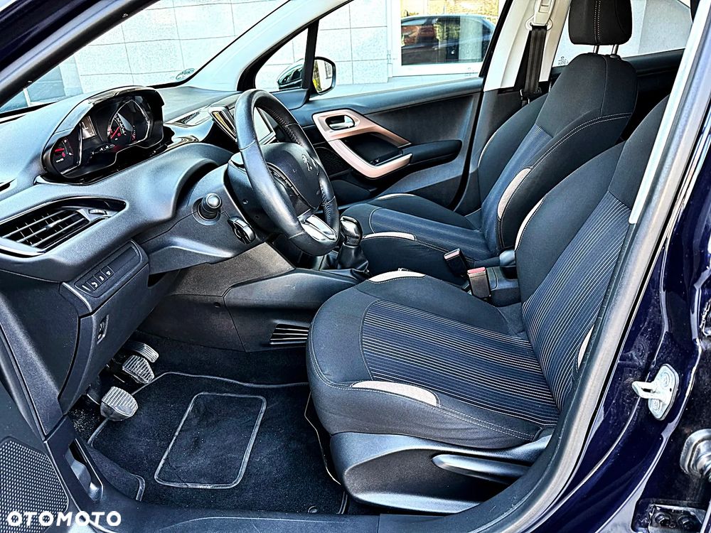 Peugeot 208 e-HDi 92 Stop&Start Style - 19