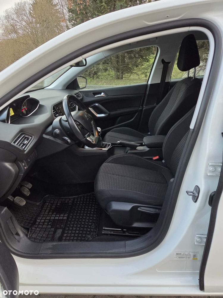 Peugeot 308 BlueHDi 100 Stop & Start Active Pack - 12