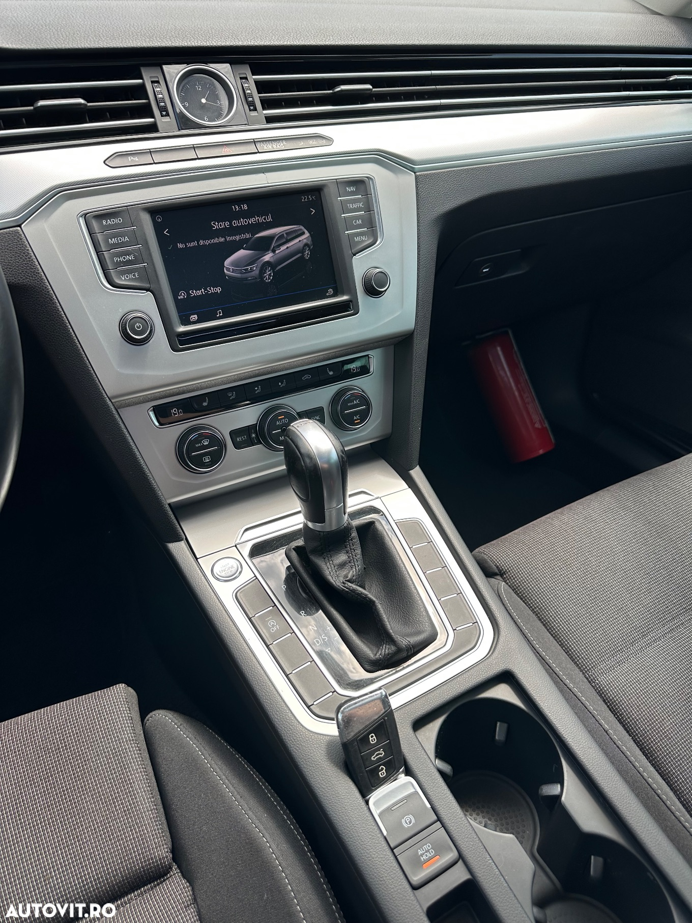 Volkswagen Passat Variant 1.6 TDI SCR DSG Comfortline - 14