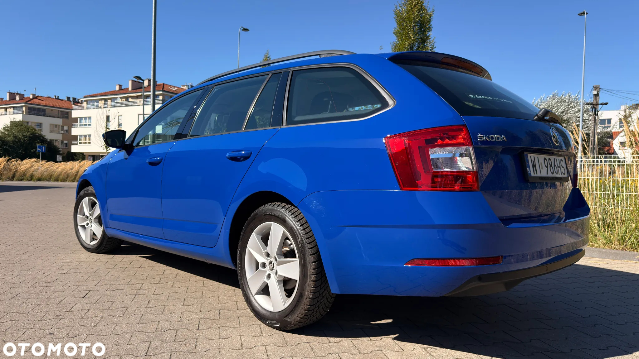 Skoda Octavia 1.6 TDI Ambition DSG - 2
