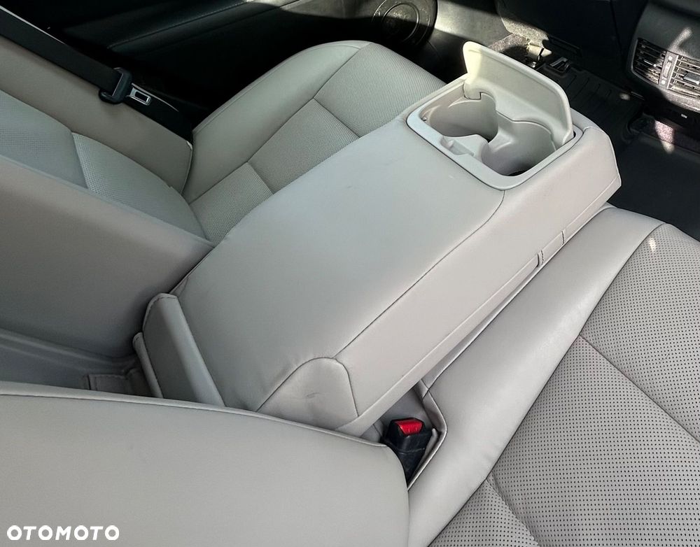 Lexus ES - 17