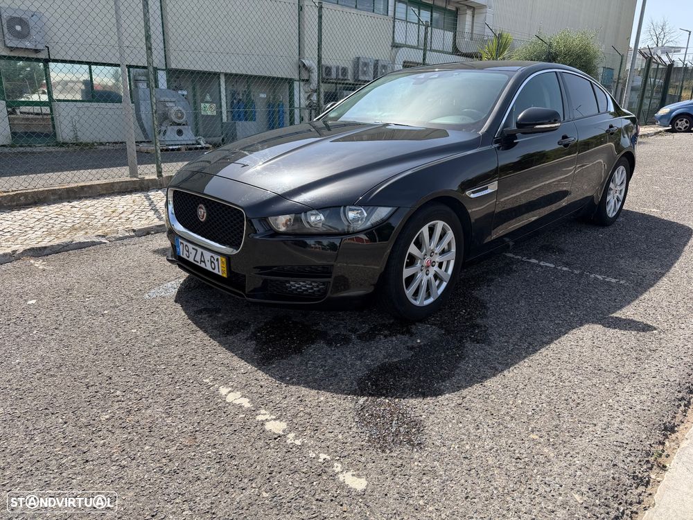 Jaguar XE 20d Aut. Portfolio - 9