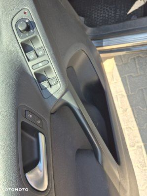 Volkswagen Tiguan 1.4 TSI Trend&Fun - 12