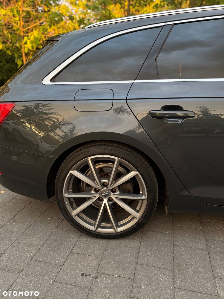 Audi A4 Avant 2.0 TDI S tronic - 4