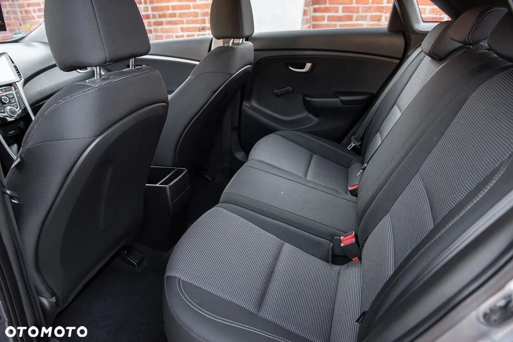 Hyundai i30 1.4 Trend - 20