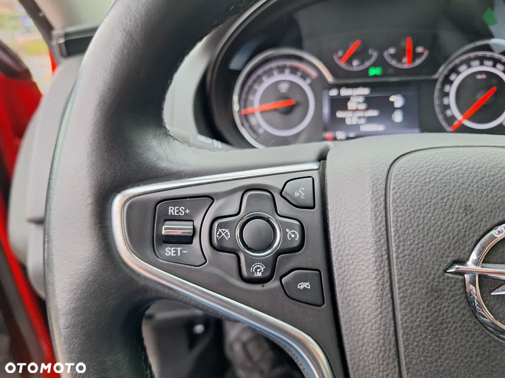 Opel Insignia 2.0 Turbo 4x4 Edition - 26